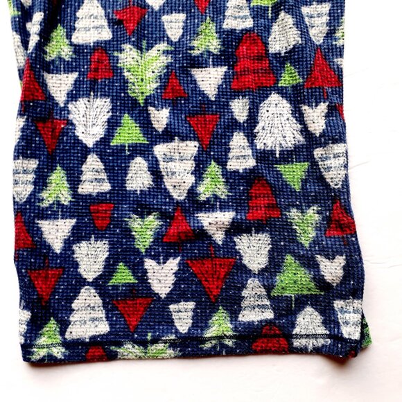 Merry Lane Kids Pajamas Christmas Trees 2 Piece Set Family Shirt Pants Blue XL - Picture 9 of 12